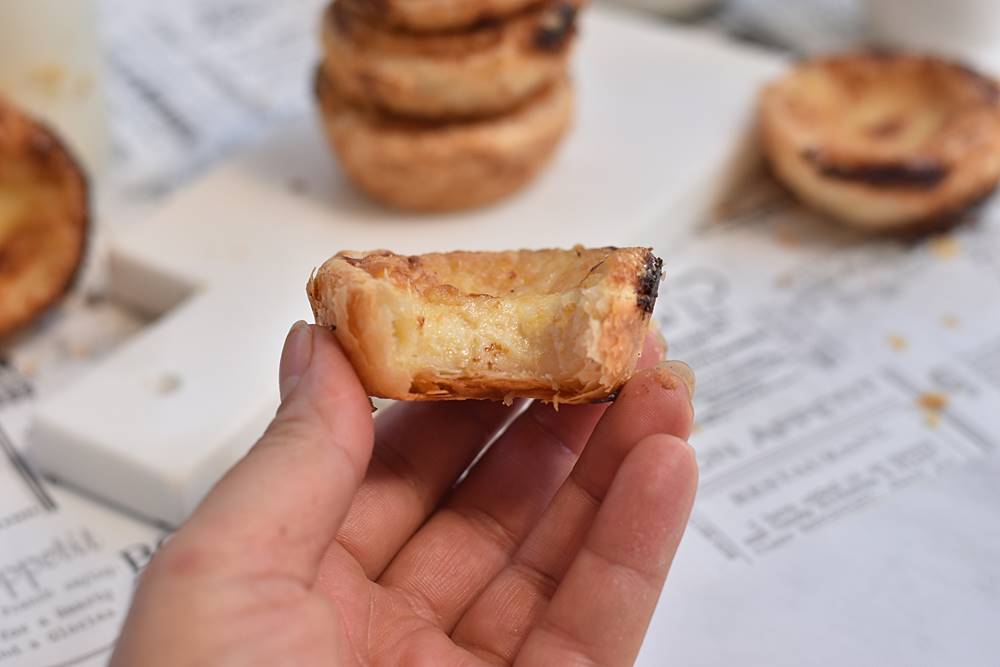 טארט בצק עלים וקרם וניל או Egg Tart