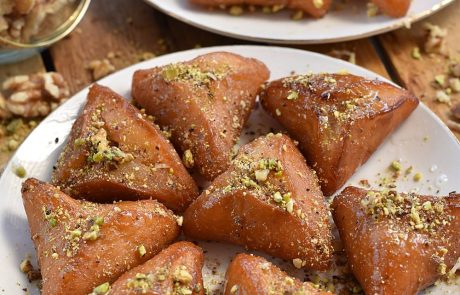 אוזני יויו המן מטוגנות במילוי אגוזים (פרווה)
