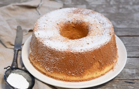 עוגת תפוזים רכה ואוורירית כמו שמיכת פוך נעימה וכייפית